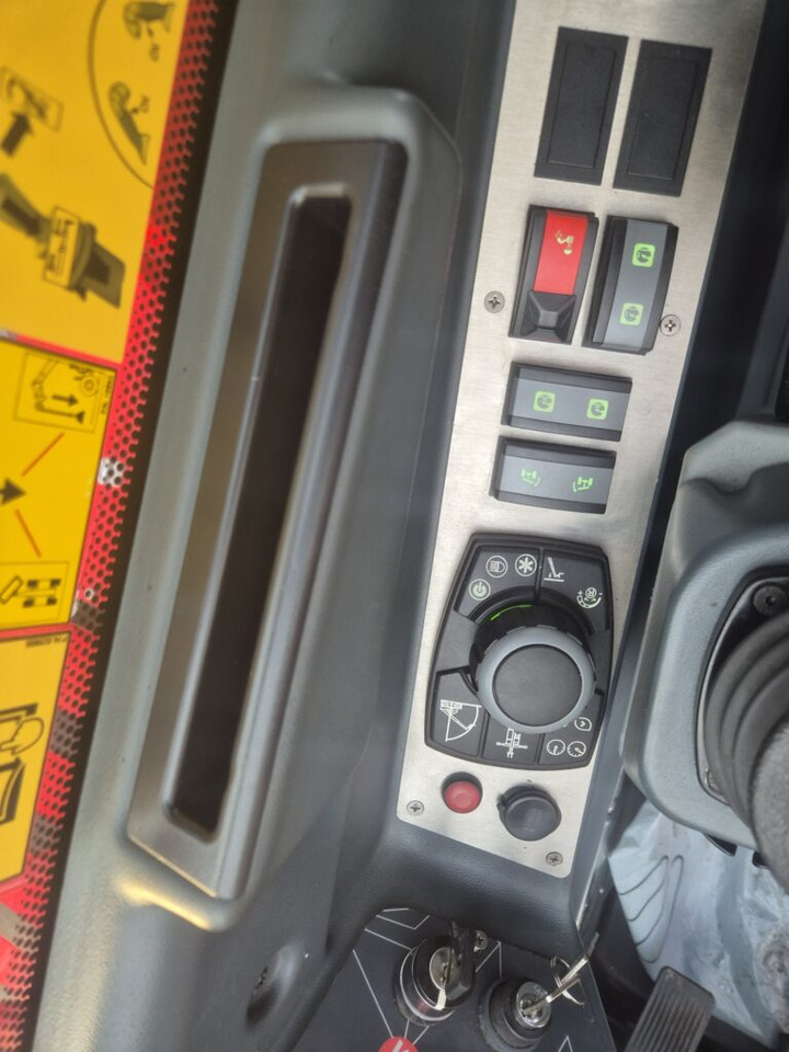 Telescopic handler MAGNI RTH 6.21 – D/D: picture 16