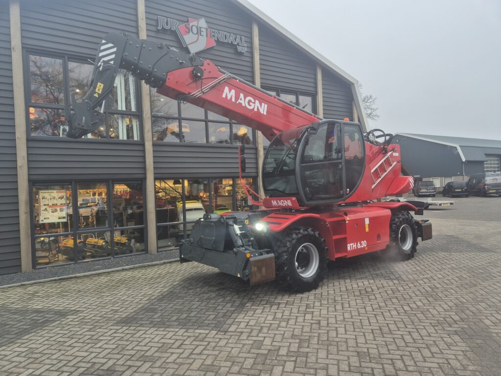 MAGNI RTH 6.30 - Telescopic handler: picture 2 MAGNI RTH 6.30 - Telescopic handler: picture 2