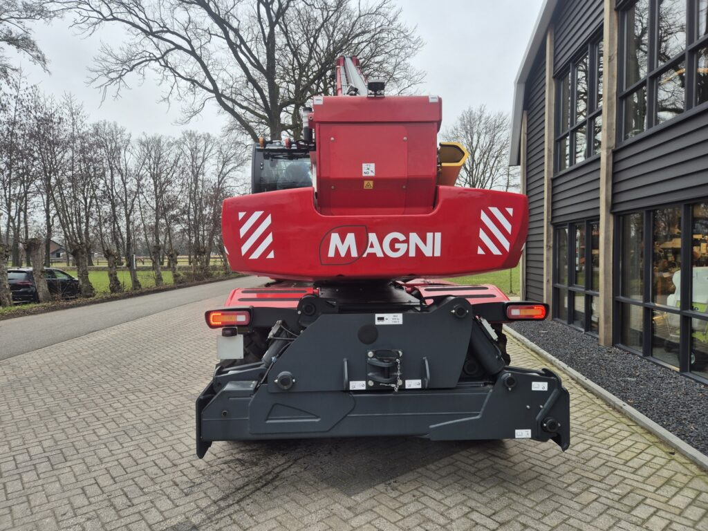 MAGNI RTH 8.27 CTC - Telescopic handler: picture 4 MAGNI RTH 8.27 CTC - Telescopic handler: picture 4