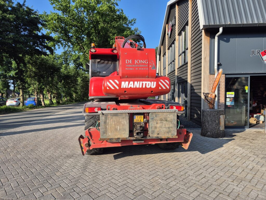 MANITOU MRT 2150+ privilege - Telescopic handler: picture 4 MANITOU MRT 2150+ privilege - Telescopic handler: picture 4