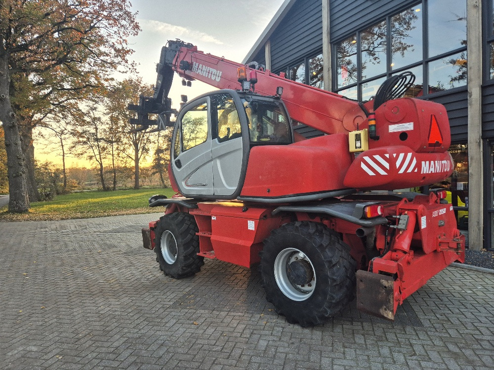 MANITOU MRT 2150 privilege - Telescopic handler: picture 3 MANITOU MRT 2150 privilege - Telescopic handler: picture 3