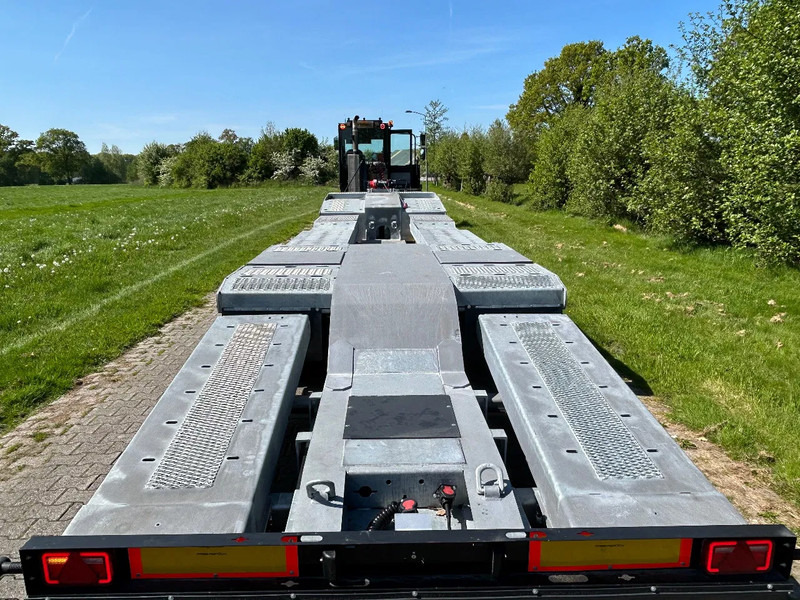 VTR - BULL | MEGA 105 CM | HYDRO BRIDGE / RAMPS | LOW BED 26cm - Autotransporter semi-trailer: picture 4 VTR - BULL | MEGA 105 CM | HYDRO BRIDGE / RAMPS | LOW BED 26cm - Autotransporter semi-trailer: picture 4