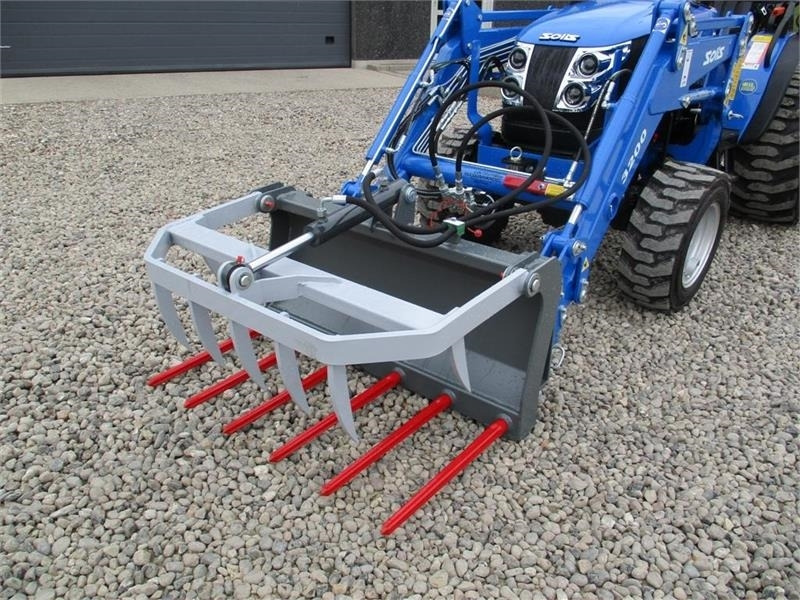 Limas Siloklo 1m til Solis - Attachment for Agricultural machinery: picture 1 Limas Siloklo 1m til Solis - Attachment for Agricultural machinery: picture 1