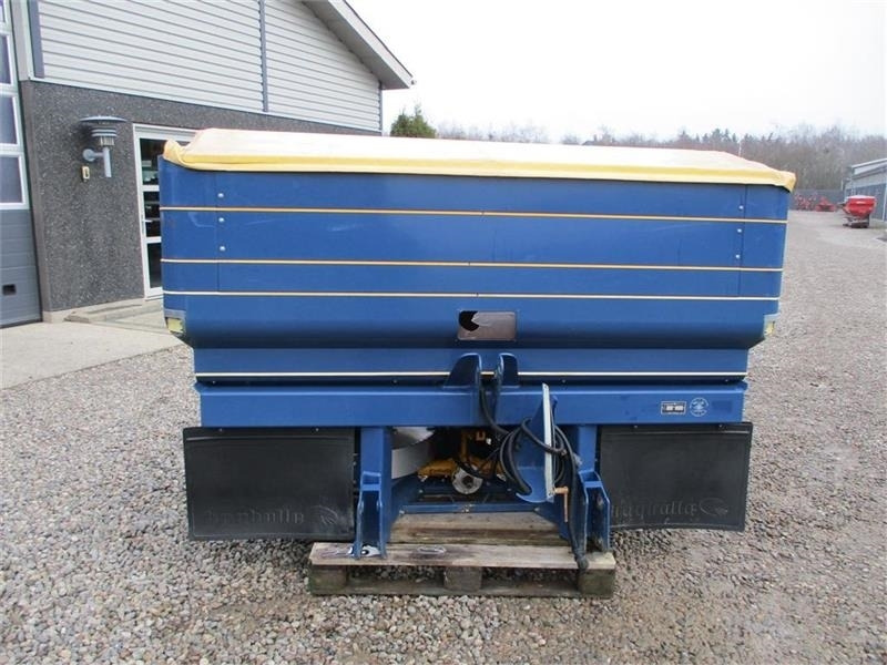 Bogballe M2 Q KRM - Fertilizer spreader: picture 4 Bogballe M2 Q KRM - Fertilizer spreader: picture 4