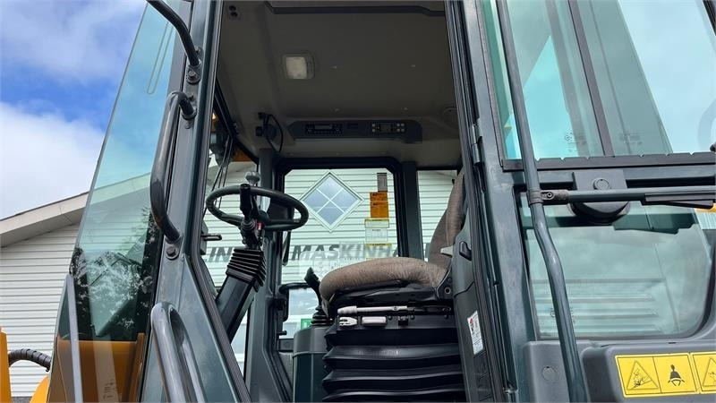 Hyundai 757-9A XTD med lang-arm. En-ejeres maskine med Loc - Wheel loader: picture 2 Hyundai 757-9A XTD med lang-arm. En-ejeres maskine med Loc - Wheel loader: picture 2