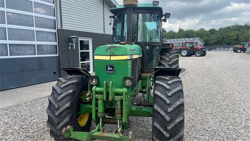 Farm tractor John Deere 3650 Med frontlift: picture 8