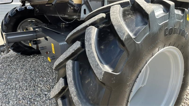 Leasing of Massey Ferguson 7370 BETA. Gårdmaskine med kun 1080 motortimer. Me  Massey Ferguson 7370 BETA. Gårdmaskine med kun 1080 motortimer. Me: picture 16