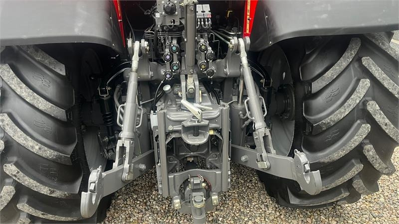 Massey Ferguson 7718 Dyna VT Med frontlift og frontPTO - Farm tractor: picture 5 Massey Ferguson 7718 Dyna VT Med frontlift og frontPTO - Farm tractor: picture 5