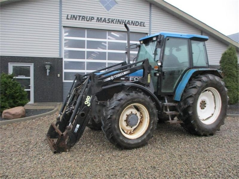 New Holland 7740 SLE Turbo Med frontlæsser og frontlift.  - Farm tractor: picture 2 New Holland 7740 SLE Turbo Med frontlæsser og frontlift.  - Farm tractor: picture 2