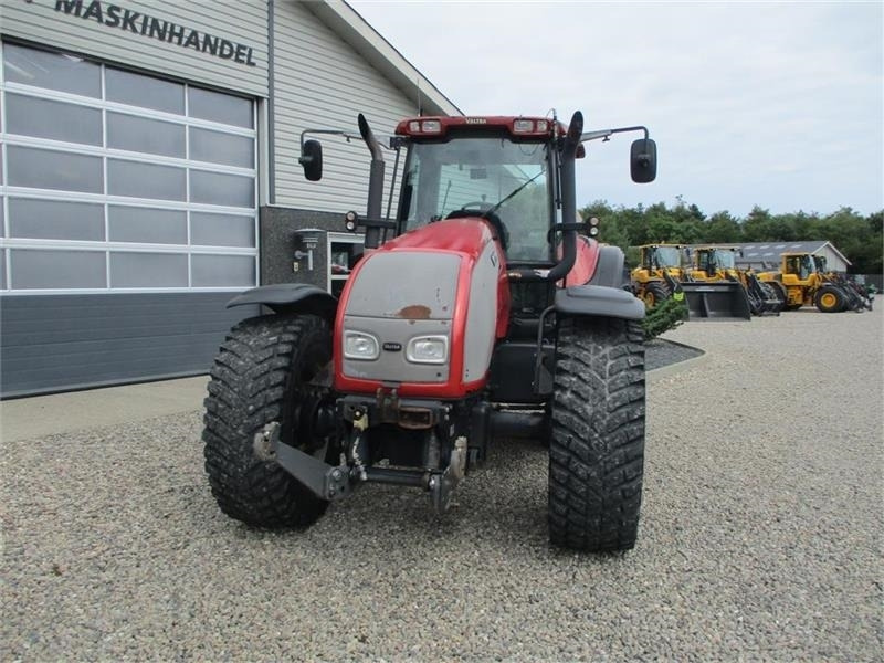 Valtra T190 Med frontlift og affjedret foraksel - Farm tractor: picture 4 Valtra T190 Med frontlift og affjedret foraksel - Farm tractor: picture 4