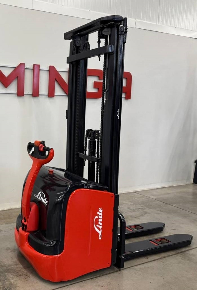 Linde 10655 L14 - Forklift: picture 3 Linde 10655 L14 - Forklift: picture 3
