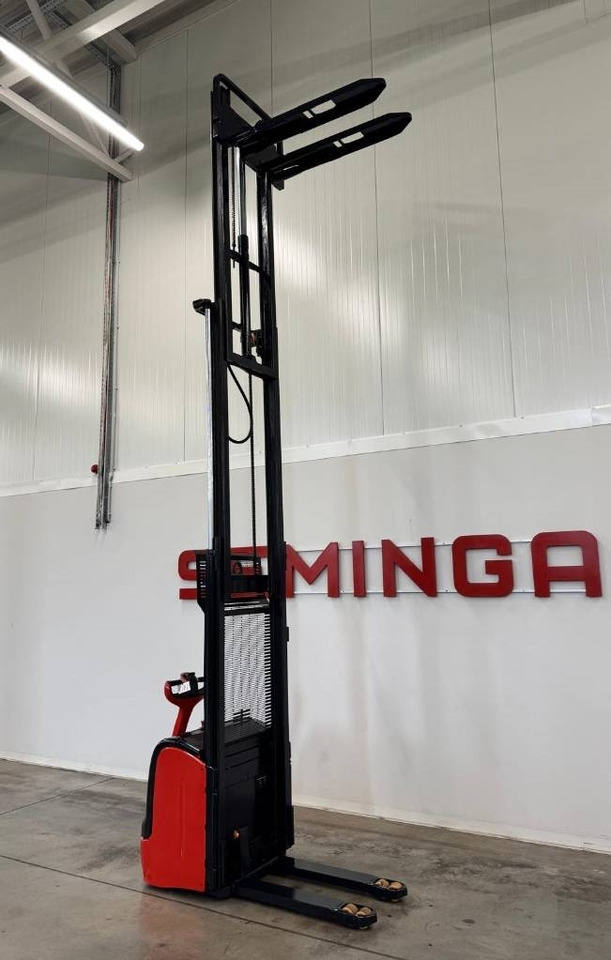 Linde 10750 L16 - Forklift: picture 5 Linde 10750 L16 - Forklift: picture 5
