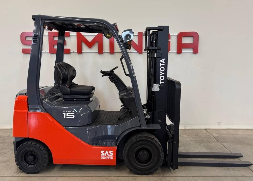 Toyota 10856 02-8FDF15 - Diesel forklift: picture 1 Toyota 10856 02-8FDF15 - Diesel forklift: picture 1