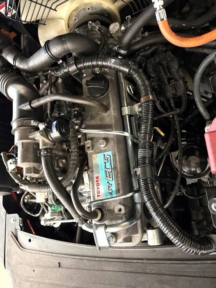 Toyota 10913 - 02-8FGJF35  - LPG forklift: picture 5 Toyota 10913 - 02-8FGJF35  - LPG forklift: picture 5