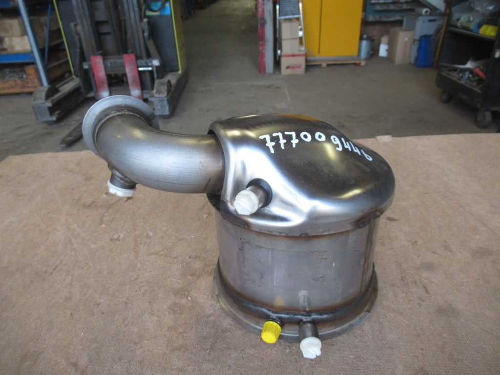 Case 47621551 - - Catalytic converter for Construction machinery: picture 1 Case 47621551 - - Catalytic converter for Construction machinery: picture 1