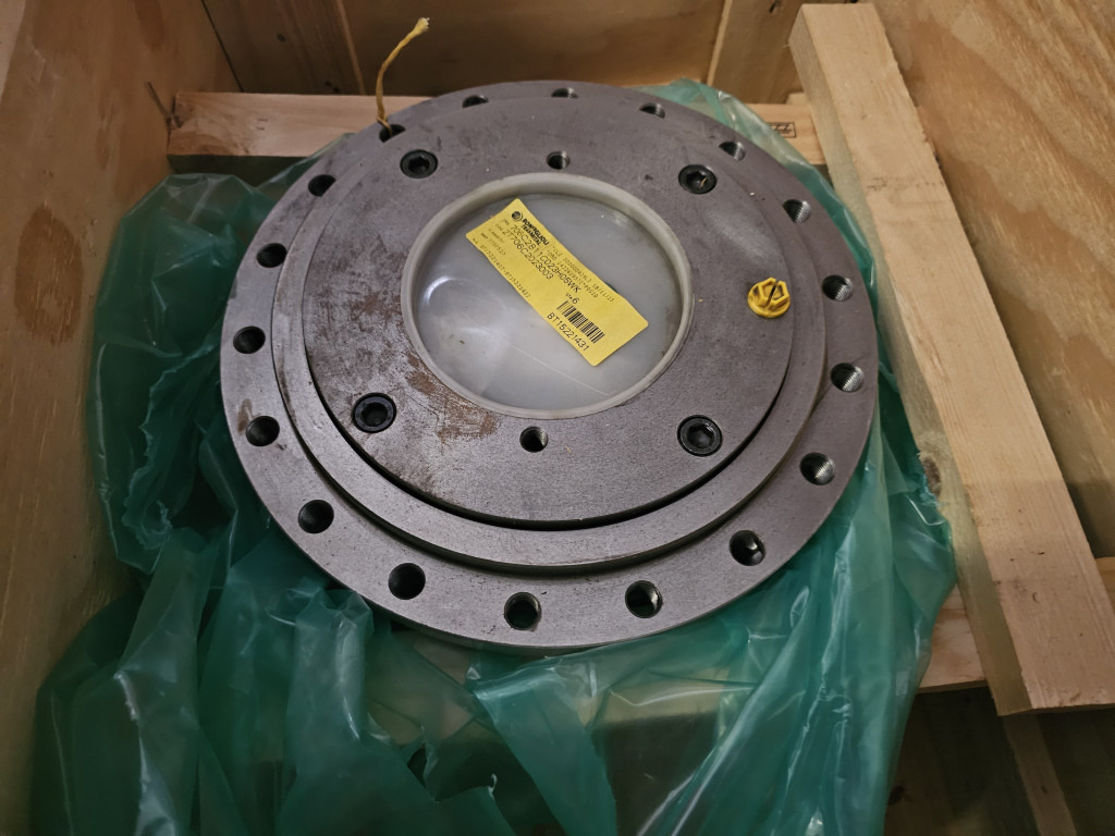 Case 48072673 - Final drive for Construction machinery: picture 2 Case 48072673 - Final drive for Construction machinery: picture 2