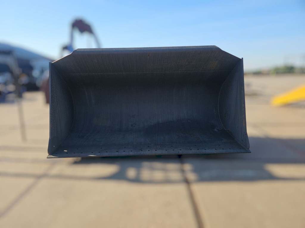 Case 84513282 - Loader bucket: picture 1 Case 84513282 - Loader bucket: picture 1