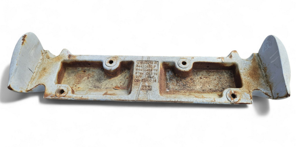 Case 87447093 - Counterweight: picture 2 Case 87447093 - Counterweight: picture 2