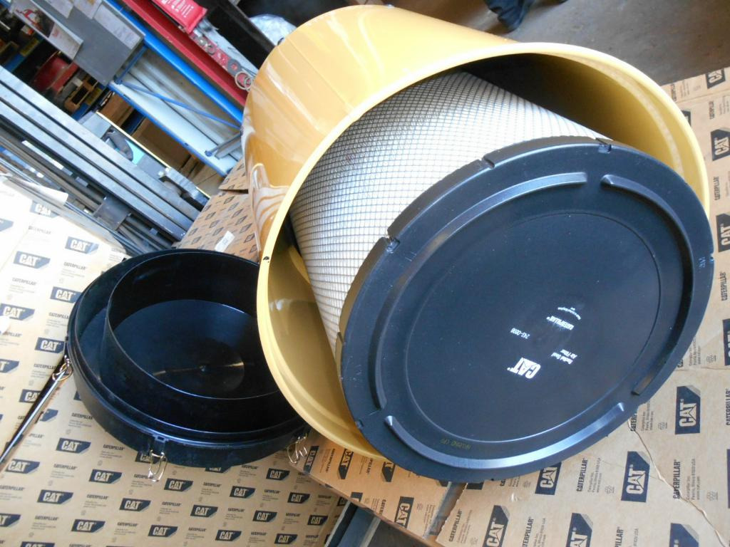 Caterpillar 2466087 - Air filter for Construction machinery: picture 5 Caterpillar 2466087 - Air filter for Construction machinery: picture 5
