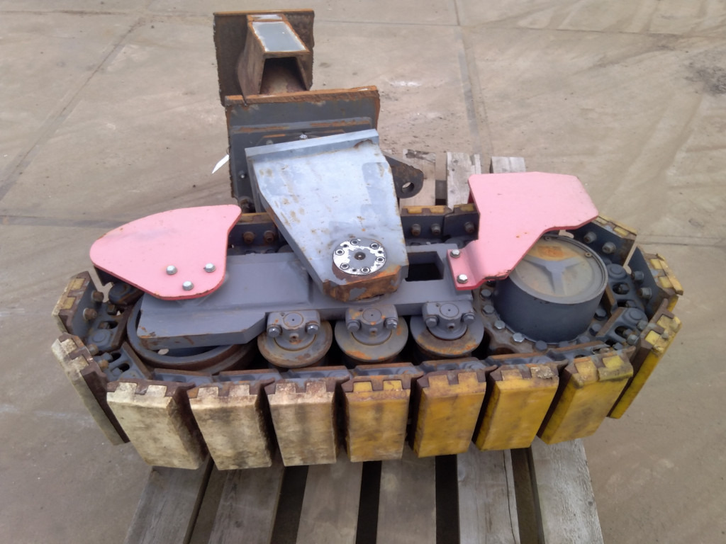 Dynapac PL1000F - - Undercarriage parts for Construction machinery: picture 2 Dynapac PL1000F - - Undercarriage parts for Construction machinery: picture 2