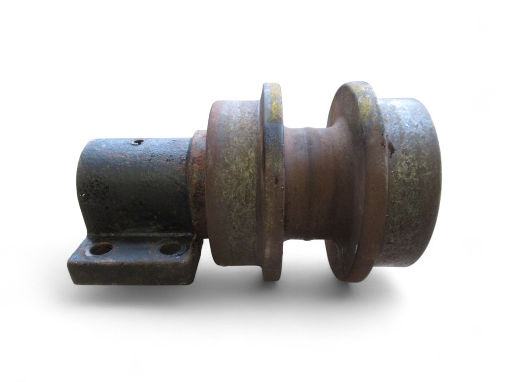 Hitachi 4656891 - 9099140 - Track roller for Construction machinery: picture 1 Hitachi 4656891 - 9099140 - Track roller for Construction machinery: picture 1
