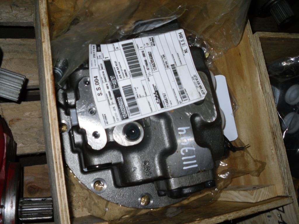 Hitachi 71468767 - Hydraulic motor for Construction machinery: picture 2 Hitachi 71468767 - Hydraulic motor for Construction machinery: picture 2