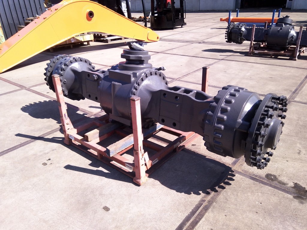 Hyundai 81LQ-11010 - Front axle for Construction machinery: picture 3 Hyundai 81LQ-11010 - Front axle for Construction machinery: picture 3