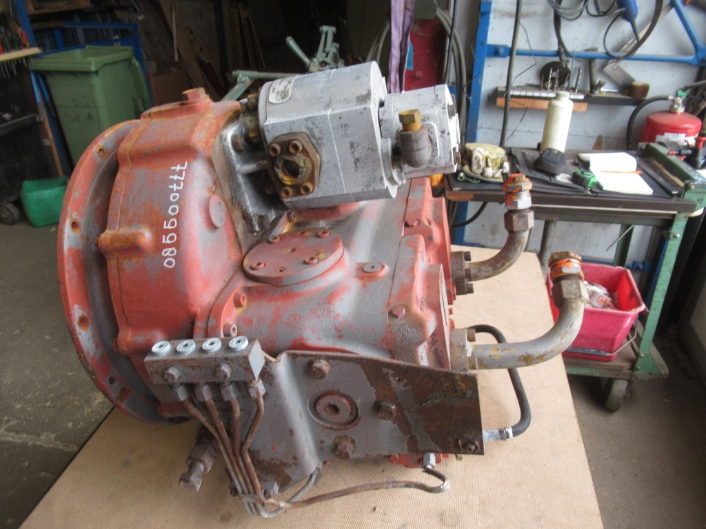 Kawasaki KVC925DP-R - - Hydraulic pump for Construction machinery: picture 1 Kawasaki KVC925DP-R - - Hydraulic pump for Construction machinery: picture 1