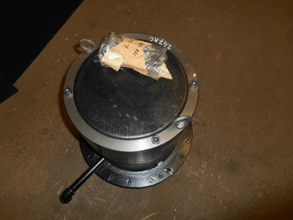 Kobelco LQ32W00009F1 - Swing motor for Construction machinery: picture 3 Kobelco LQ32W00009F1 - Swing motor for Construction machinery: picture 3