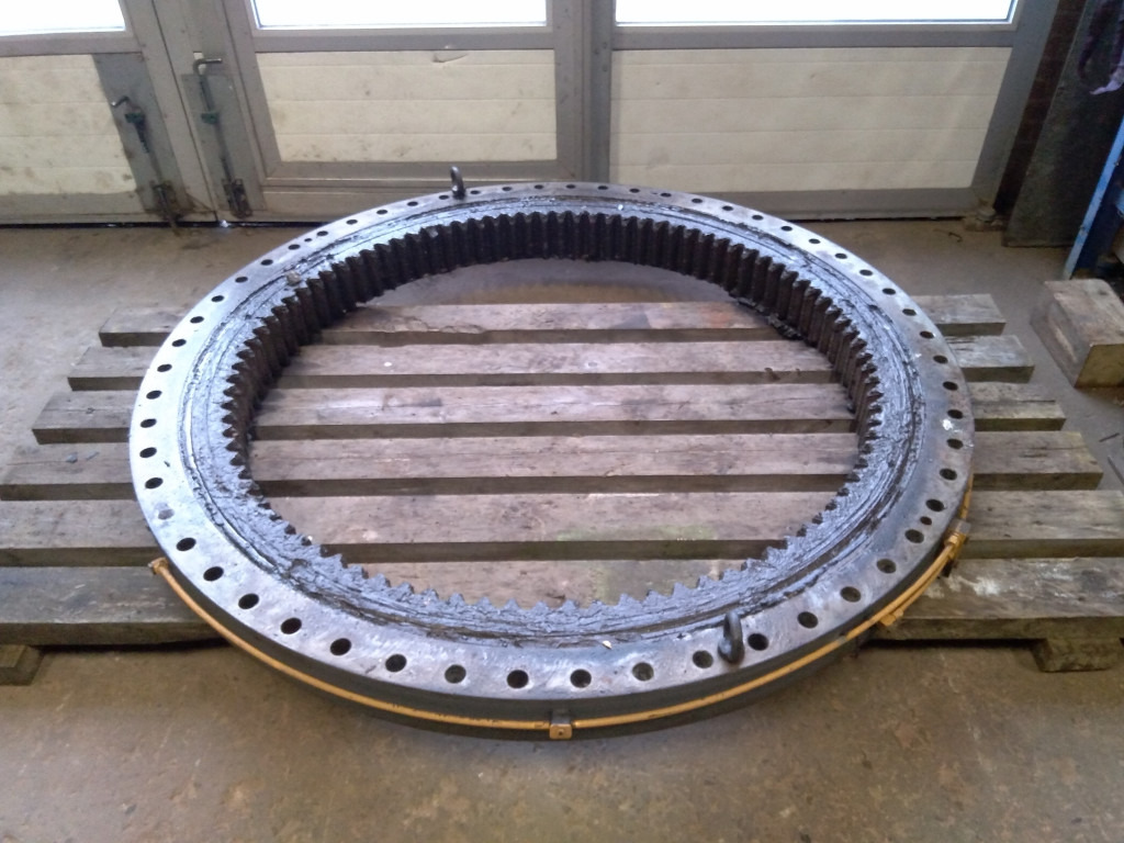 Liebherr 933403401 - Slewing ring for Construction machinery: picture 1 Liebherr 933403401 - Slewing ring for Construction machinery: picture 1