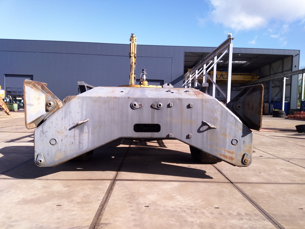 Liebherr A954B - - Undercarriage parts for Construction machinery: picture 2 Liebherr A954B - - Undercarriage parts for Construction machinery: picture 2