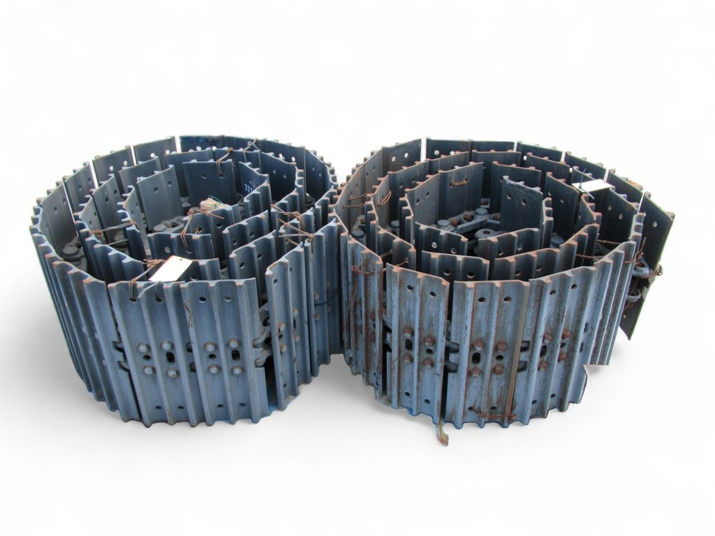 New Holland 2424J175D2 - 2424J175D1 - Track for Construction machinery: picture 1 New Holland 2424J175D2 - 2424J175D1 - Track for Construction machinery: picture 1
