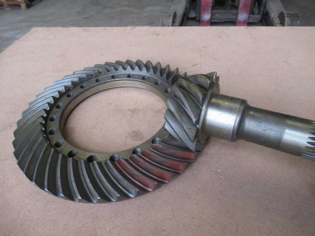 New Holland 87731595 - Axle and parts for Construction machinery: picture 1 New Holland 87731595 - Axle and parts for Construction machinery: picture 1