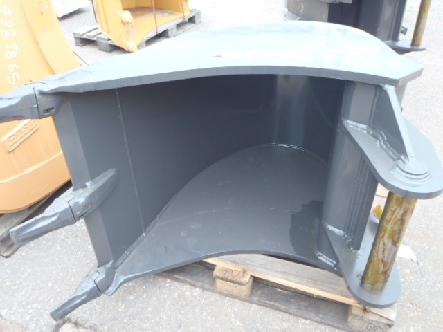 New Holland E135 - - Bucket for Construction machinery: picture 2 New Holland E135 - - Bucket for Construction machinery: picture 2