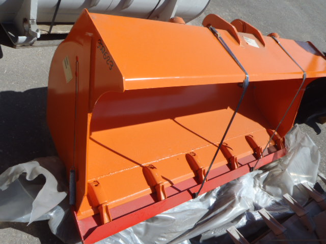 New Holland W50H - - Loader bucket: picture 1 New Holland W50H - - Loader bucket: picture 1