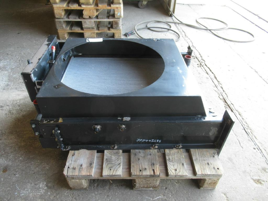 New Holland YN05P00034S001 - Radiator for Construction machinery: picture 4 New Holland YN05P00034S001 - Radiator for Construction machinery: picture 4