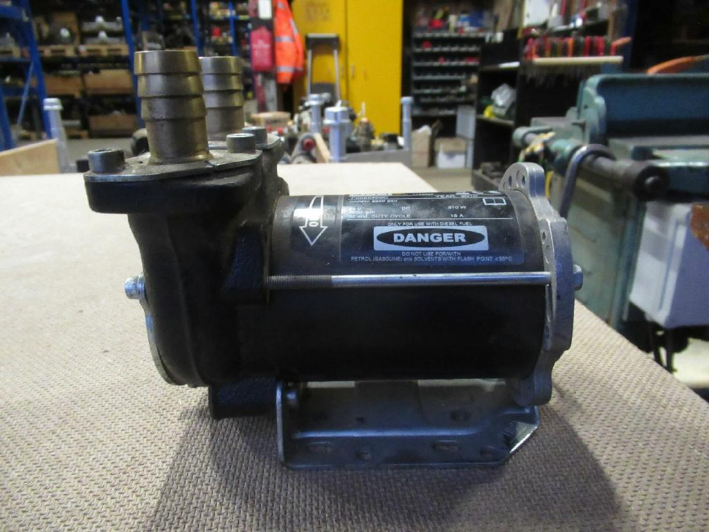 Piusi F0022400C - - Fuel pump for Construction machinery: picture 1 Piusi F0022400C - - Fuel pump for Construction machinery: picture 1