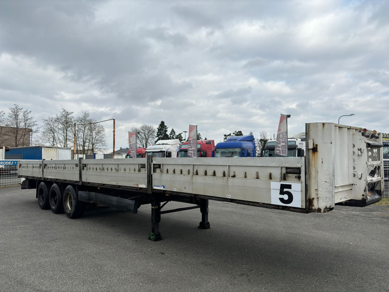 KRONE SD P - Dropside/ Flatbed semi-trailer: picture 3 KRONE SD P - Dropside/ Flatbed semi-trailer: picture 3