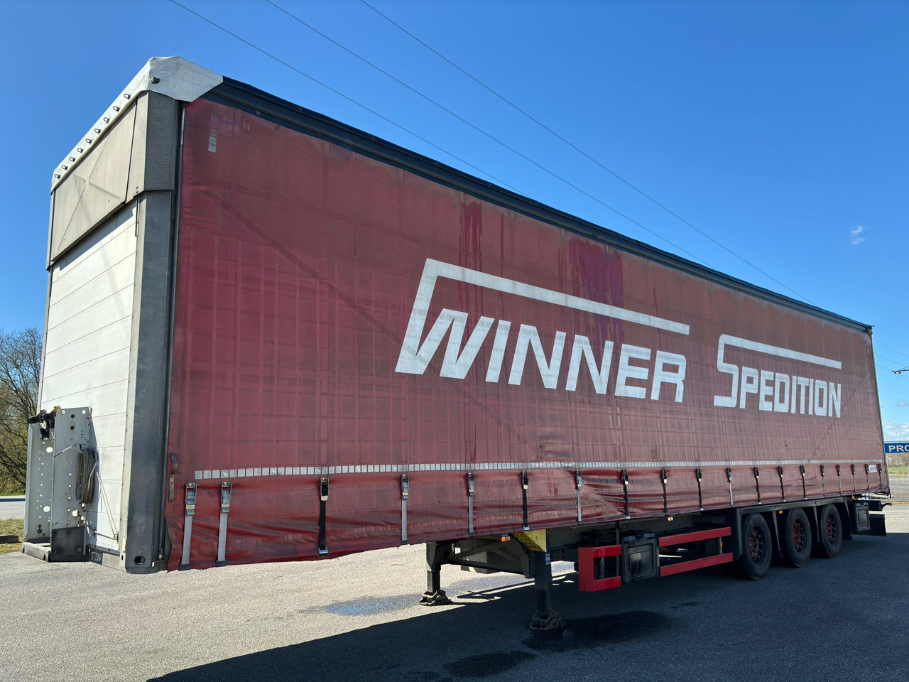 SCHMITZ SCS 24/L - Curtainsider semi-trailer: picture 1 SCHMITZ SCS 24/L - Curtainsider semi-trailer: picture 1
