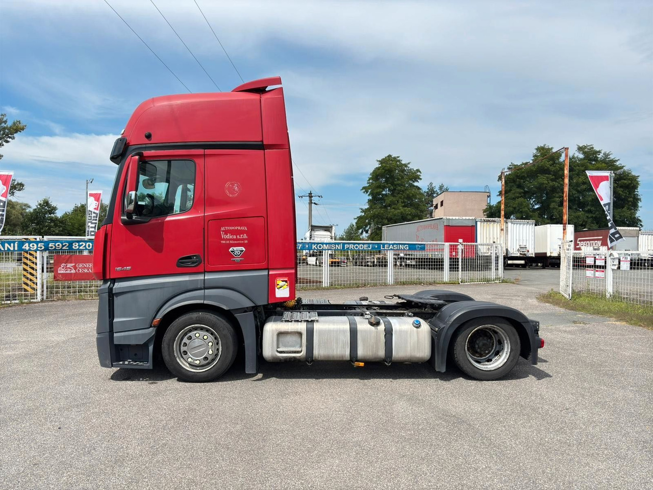 Mercedes-Benz Actros 1845 - Tractor unit: picture 5 Mercedes-Benz Actros 1845 - Tractor unit: picture 5