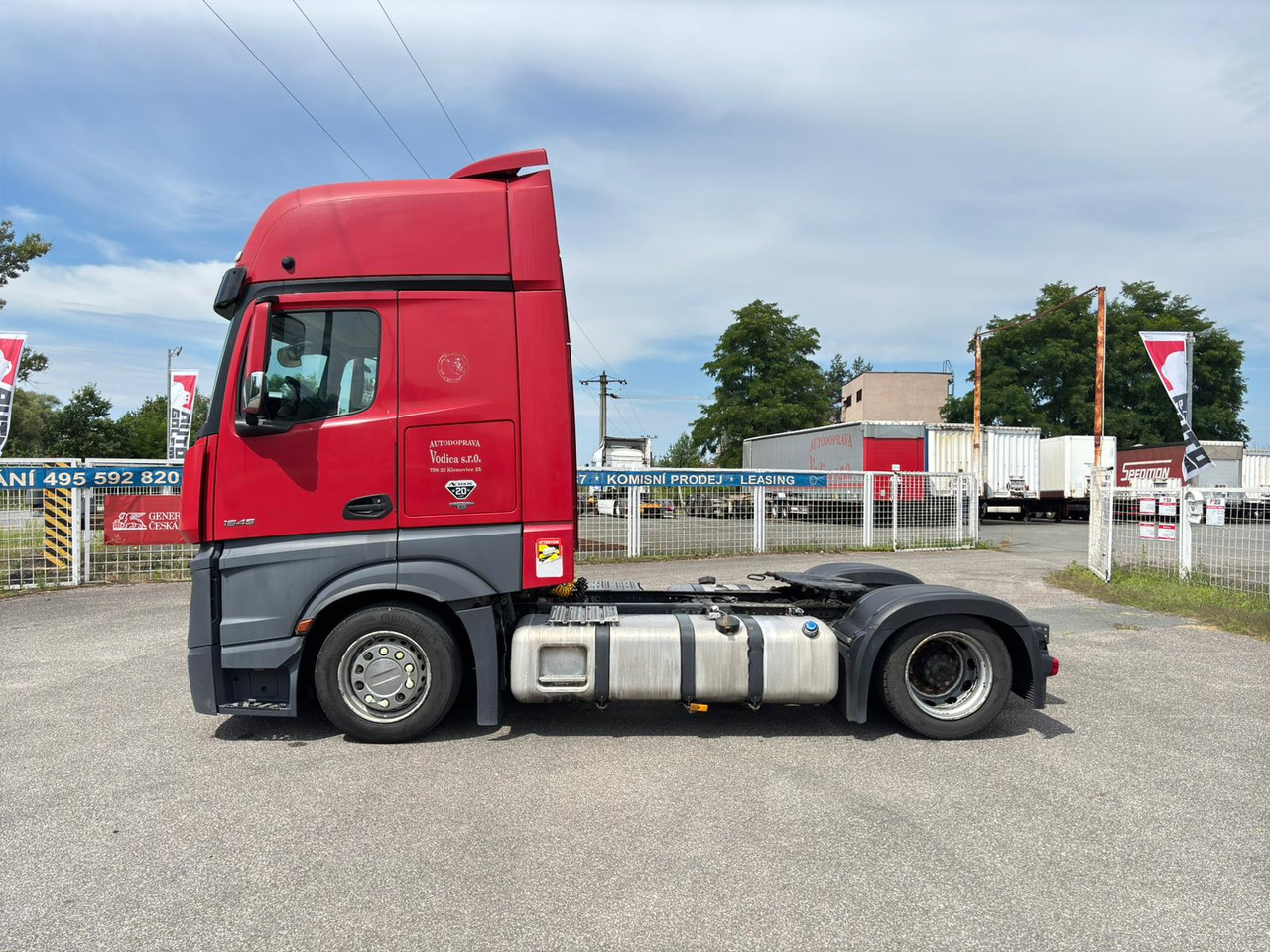 Mercedes-Benz Actros 1845 - Tractor unit: picture 5 Mercedes-Benz Actros 1845 - Tractor unit: picture 5