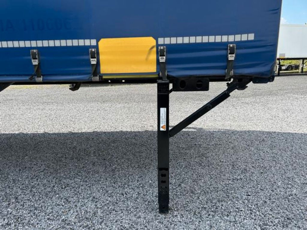 Curtainside swap body Kögel Heck mit Portaltüren: picture 7