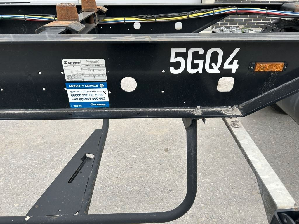 Krone 2 Achswechselfahrgestell, Typ: MAXI AZW 18 eL3B7 - Container transporter/ Swap body trailer: picture 2 Krone 2 Achswechselfahrgestell, Typ: MAXI AZW 18 eL3B7 - Container transporter/ Swap body trailer: picture 2