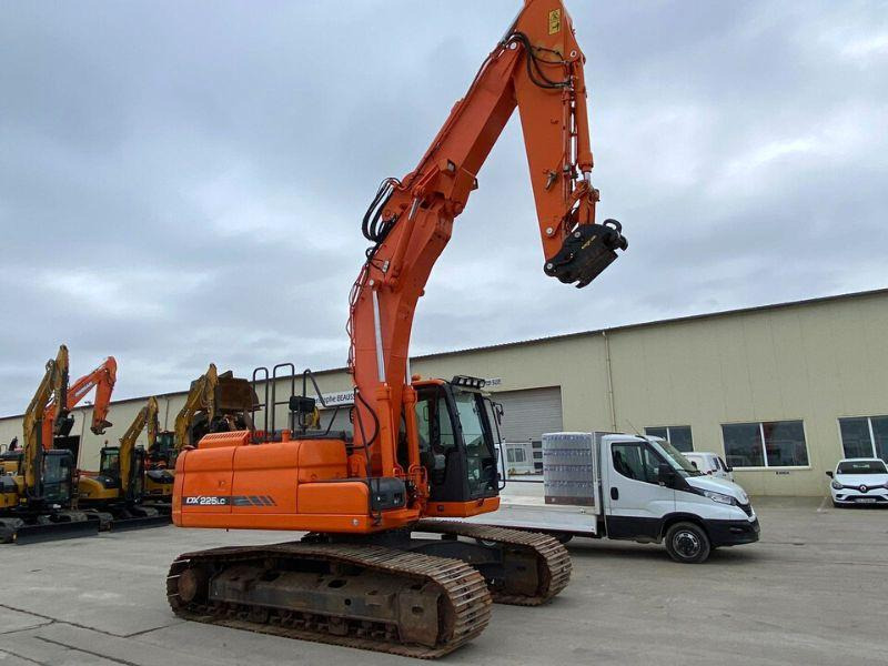 Doosan DX 225 LC - Crawler excavator: picture 2 Doosan DX 225 LC - Crawler excavator: picture 2