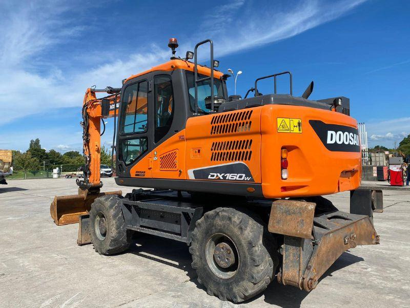 Doosan DX160W - Wheel excavator: picture 2 Doosan DX160W - Wheel excavator: picture 2