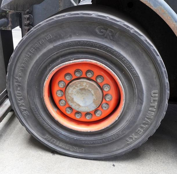 Linde H 35 T EVO 393-02 - LPG forklift: picture 5 Linde H 35 T EVO 393-02 - LPG forklift: picture 5
