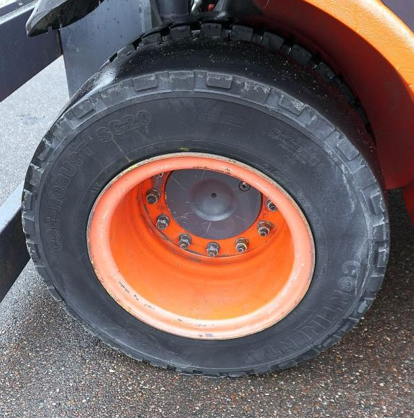 Linde H 80 D/1100 EVO 396-03 - Diesel forklift: picture 5 Linde H 80 D/1100 EVO 396-03 - Diesel forklift: picture 5