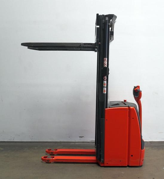 Linde L 14 1173 - Stacker: picture 3 Linde L 14 1173 - Stacker: picture 3