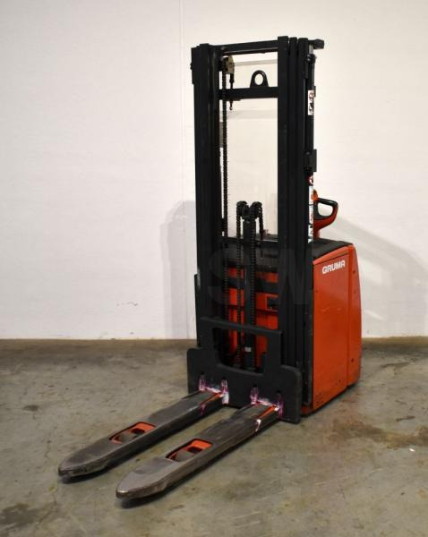 Linde L 14 1173 - Stacker: picture 2 Linde L 14 1173 - Stacker: picture 2