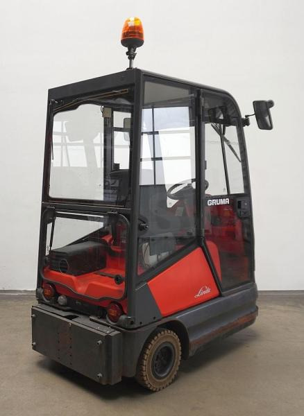 Linde P 60 Z 126 - Tow tractor: picture 2 Linde P 60 Z 126 - Tow tractor: picture 2